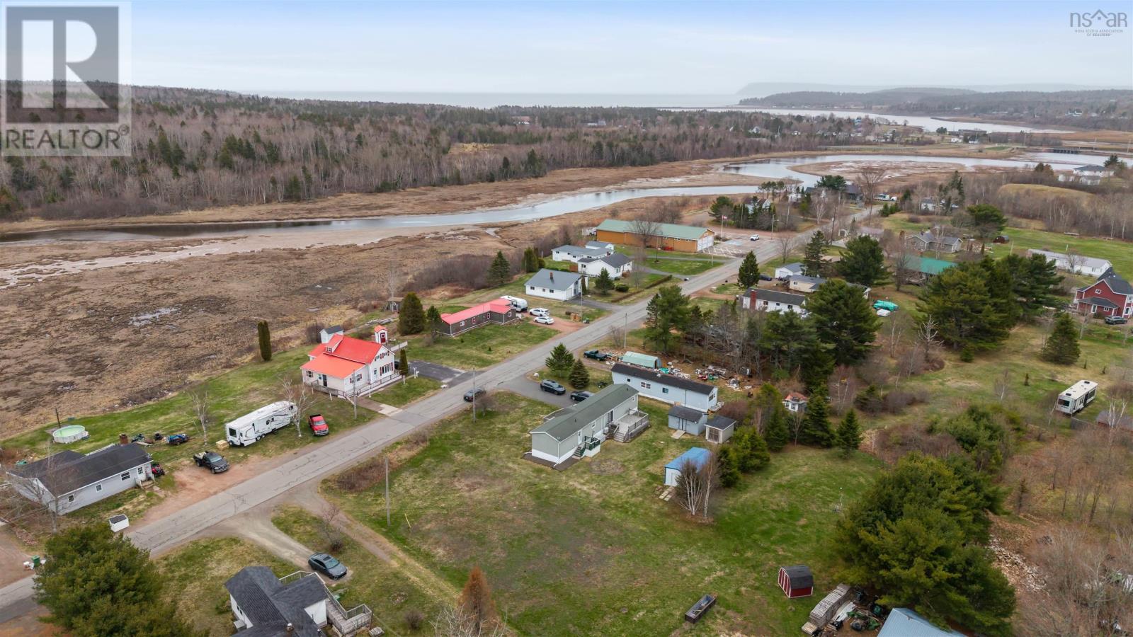 307 Willow Street, Parrsboro, Nova Scotia  B0M 1S0 - Photo 4 - 202609394