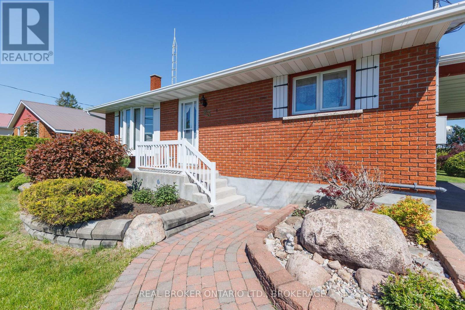63 Kincardine Street W, North Glengarry, Ontario  K0C 1A0 - Photo 3 - X13421298
