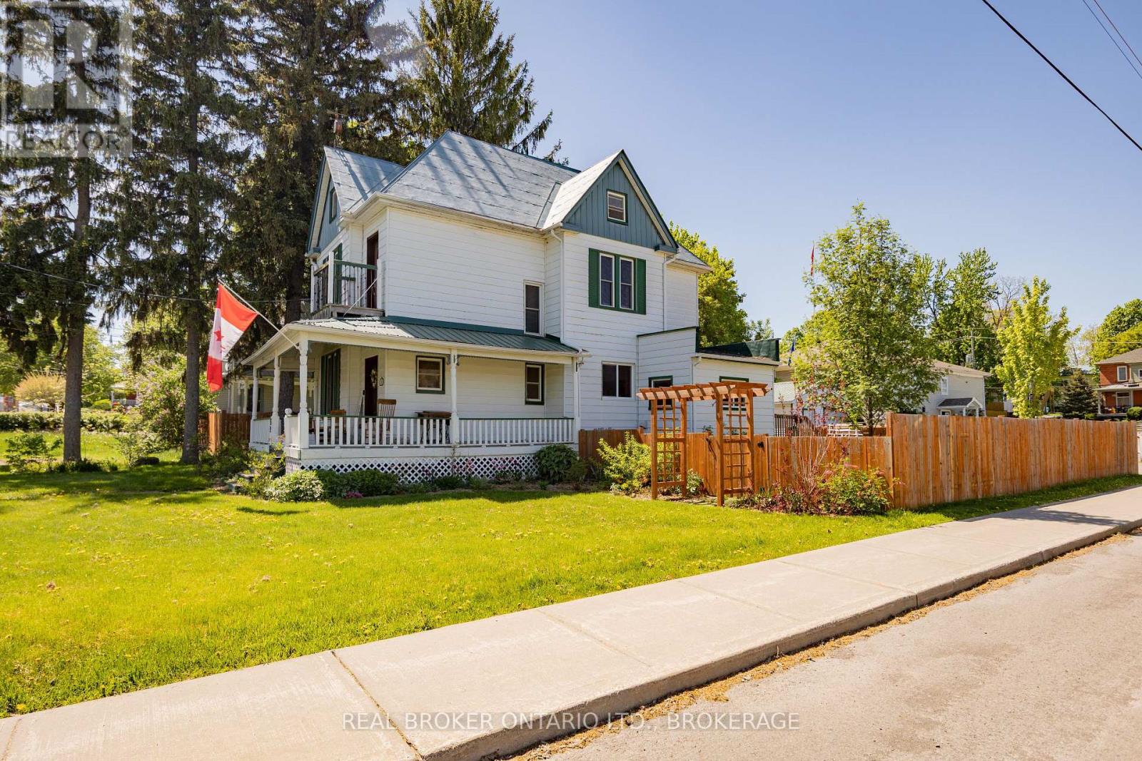 55 Kenyon Street E, North Glengarry, Ontario K0C 1A0 - Photo 4 - X13459444