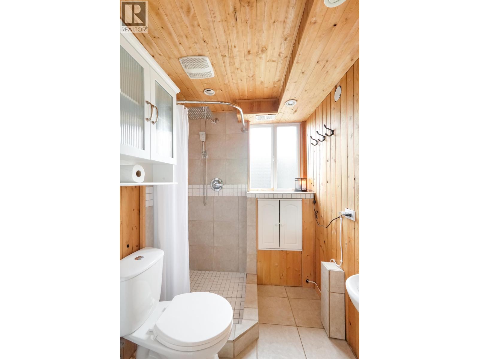 1457 Albatross Avenue, Kitimat, British Columbia  V8C 1P9 - Photo 24 - R3145507