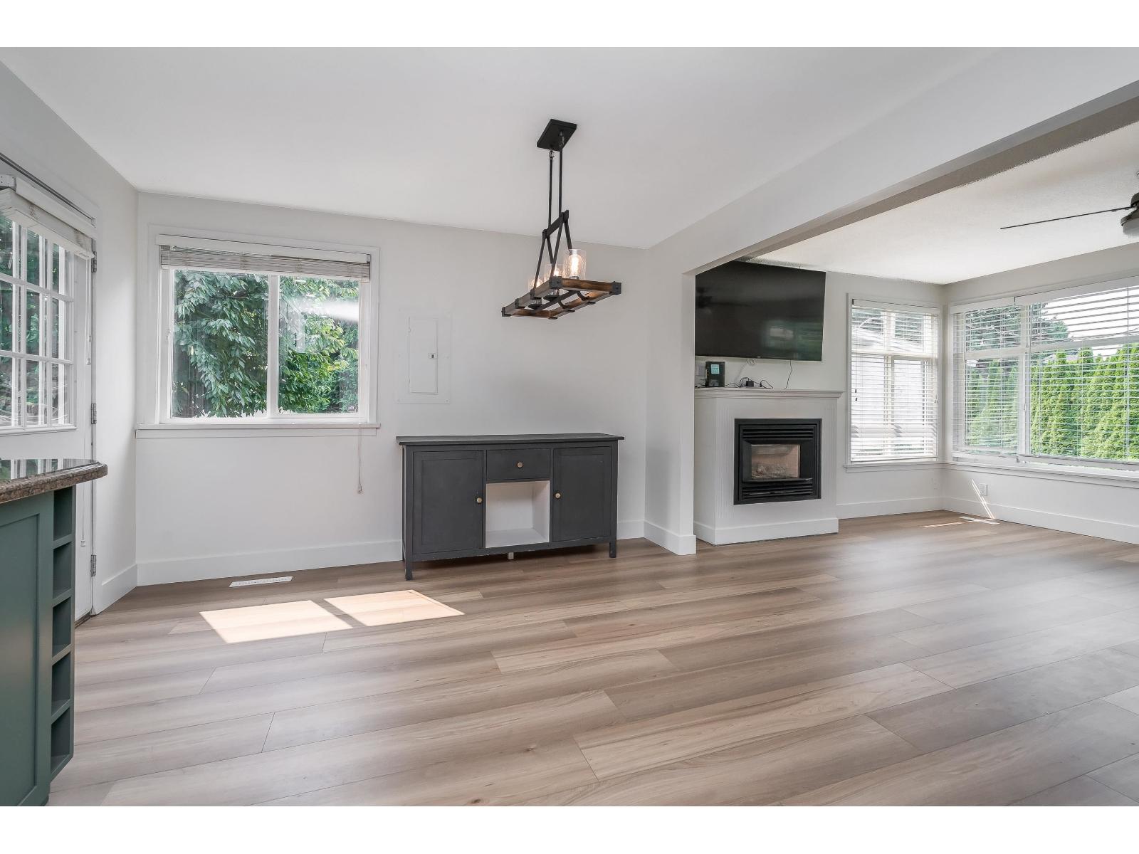 8364 Cade Barr Street, Mission, British Columbia  V2V 3Z8 - Photo 15 - R3153870
