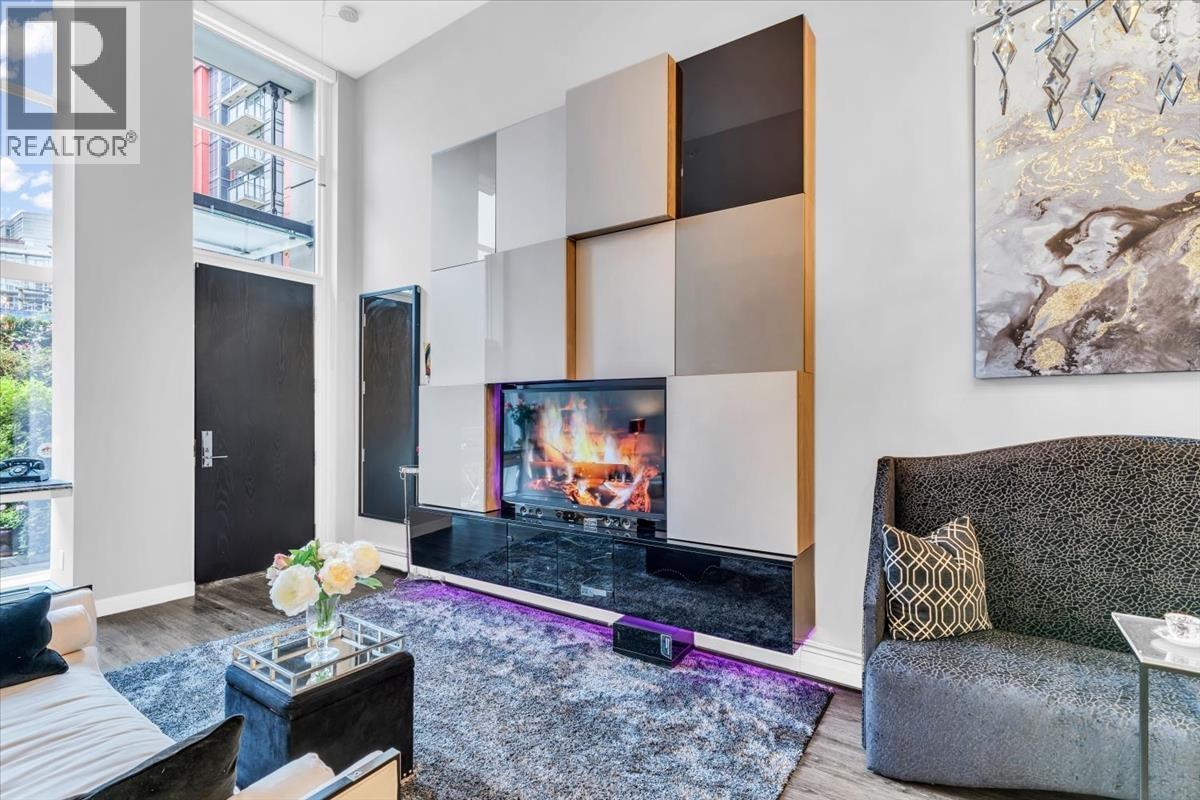 1762 ONTARIO STREET, Vancouver, British Columbia