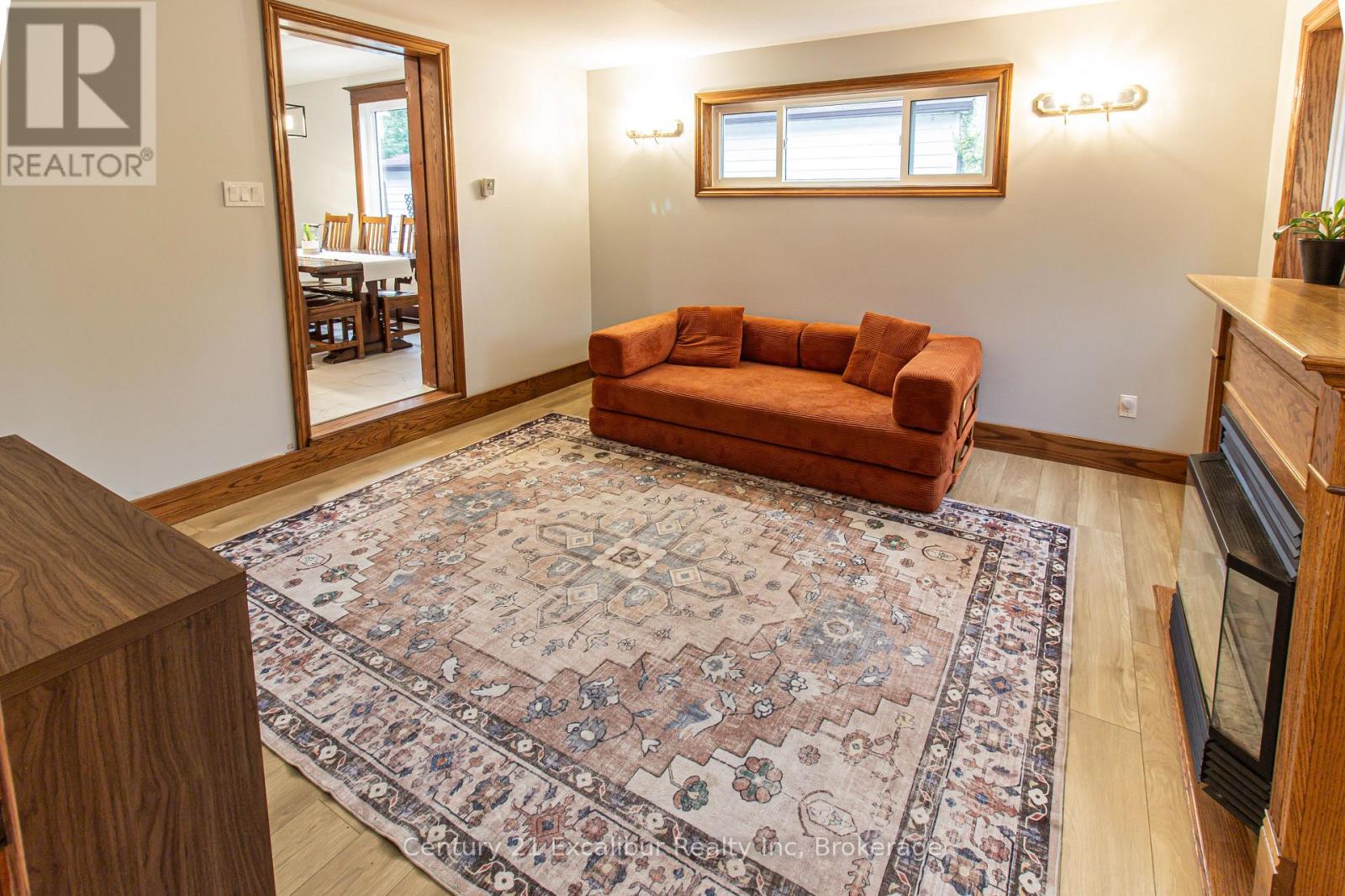 147 St George Street E, Centre Wellington, Ontario  N1M 1K2 - Photo 9 - X13657584