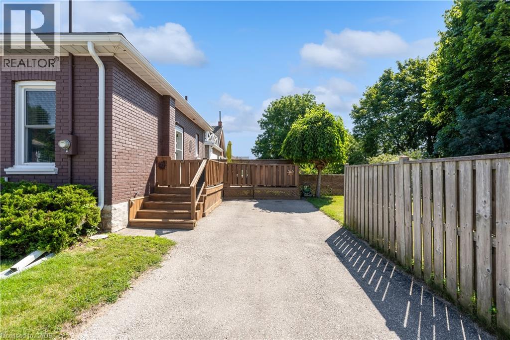 50 Strathcona Avenue, Brantford, Ontario  N3S 1T5 - Photo 28 - 40851928