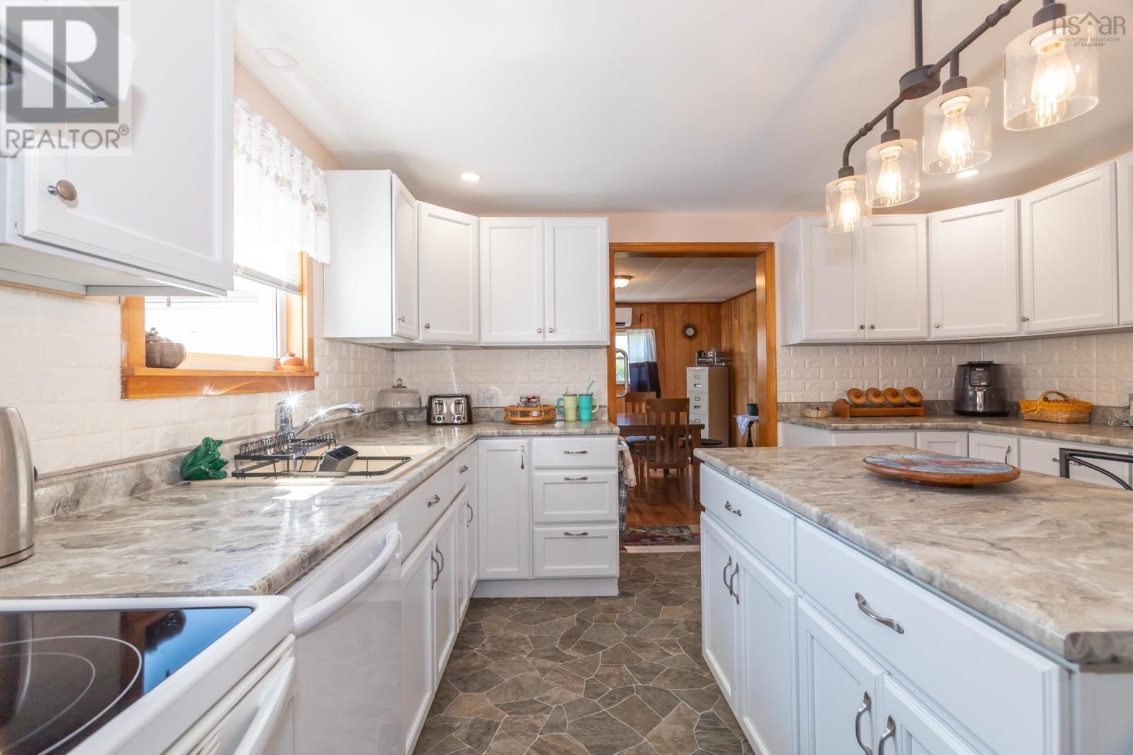 2252 Highway 1, Upper Clements, Nova Scotia  B0S 1A0 - Photo 16 - 202620159