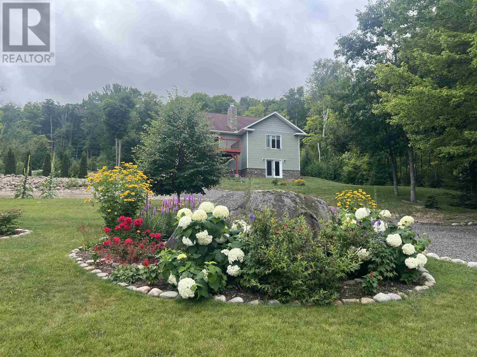 539 Leisure Bay Rd, Blind River, Ontario  P0R 1B0 - Photo 3 - SM260773
