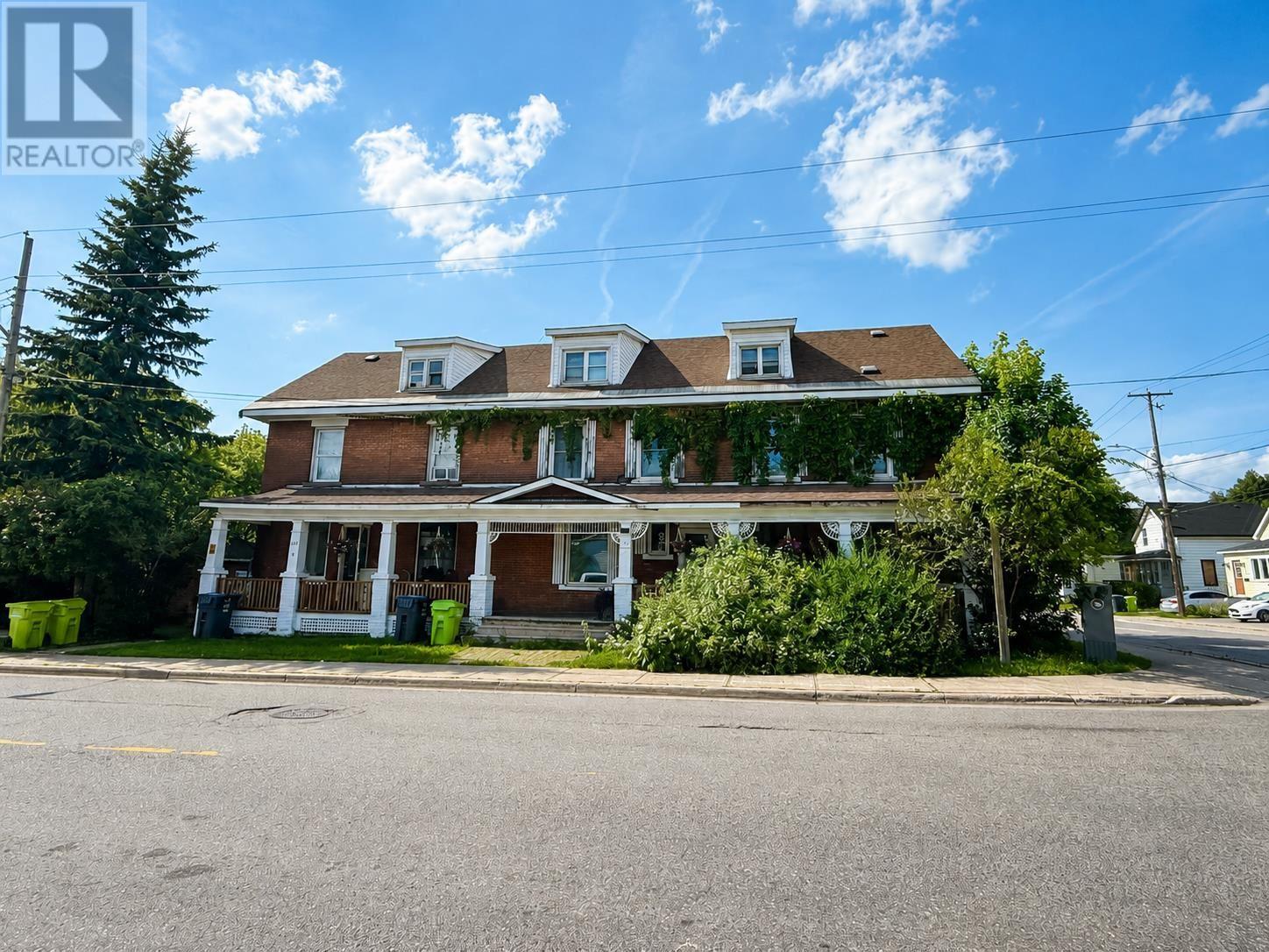 137-141 Tancred St, Sault Ste. Marie, Ontario  P6A 2W2 - Photo 3 - SM262109