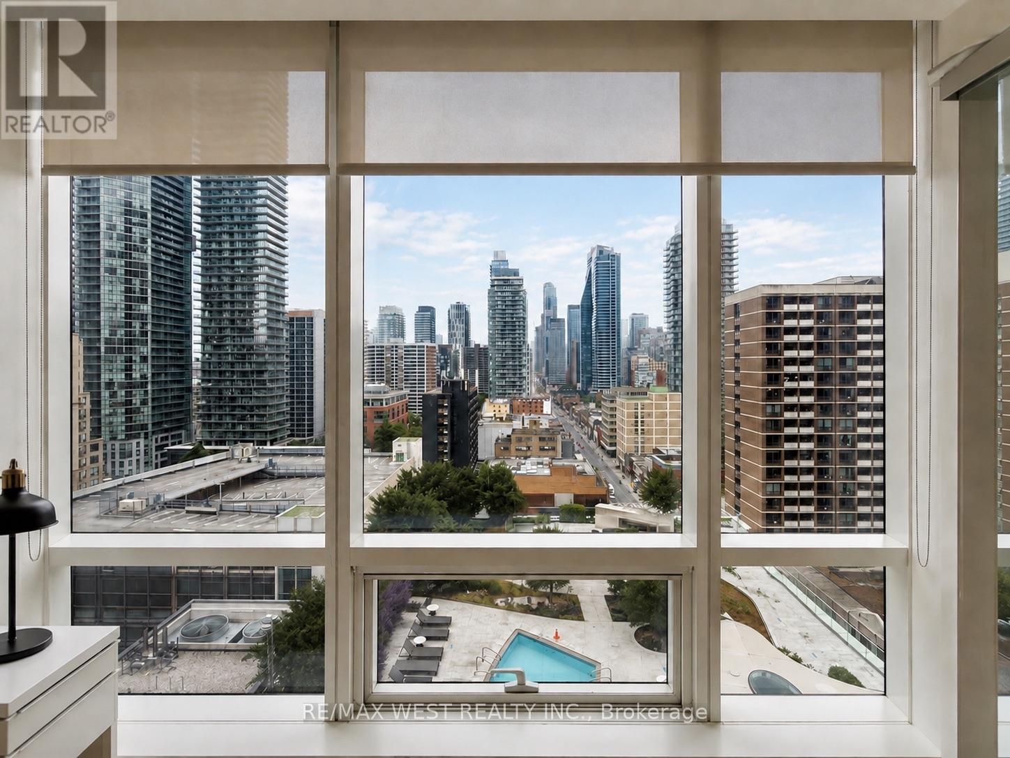 1007 - 1 Bloor Street E, Toronto, Ontario  M4W 0A8 - Photo 13 - C13657148