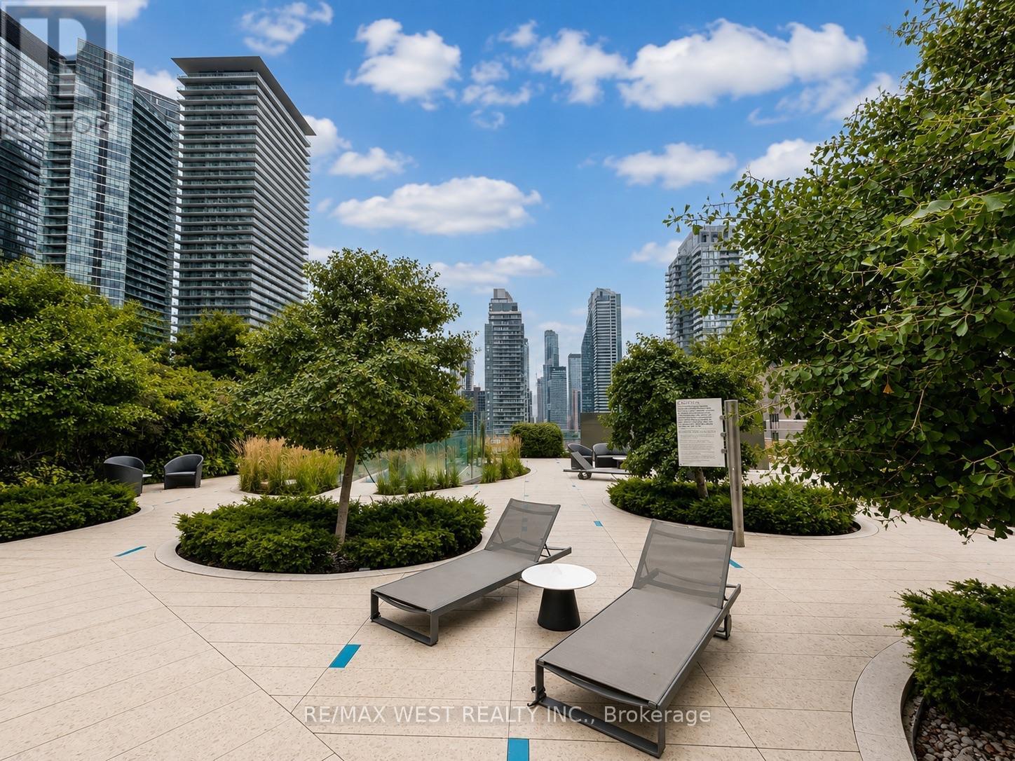 1007 - 1 Bloor Street E, Toronto, Ontario  M4W 0A8 - Photo 22 - C13657148