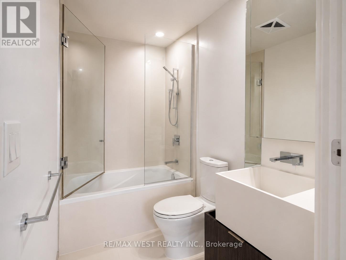 1007 - 1 Bloor Street E, Toronto, Ontario  M4W 0A8 - Photo 14 - C13657148