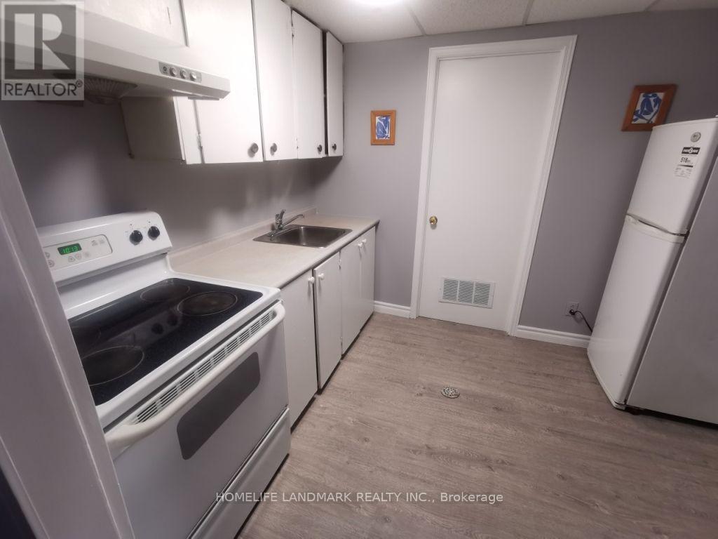 16 Nortonville Drive, Toronto, Ontario  M1T 2G8 - Photo 15 - E13629700
