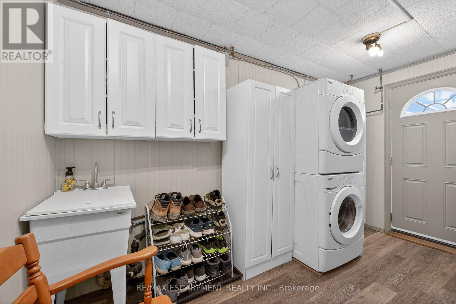 1686 Old Brock Street, Norfolk, Ontario  N0E 1W0 - Photo 34 - X12755762