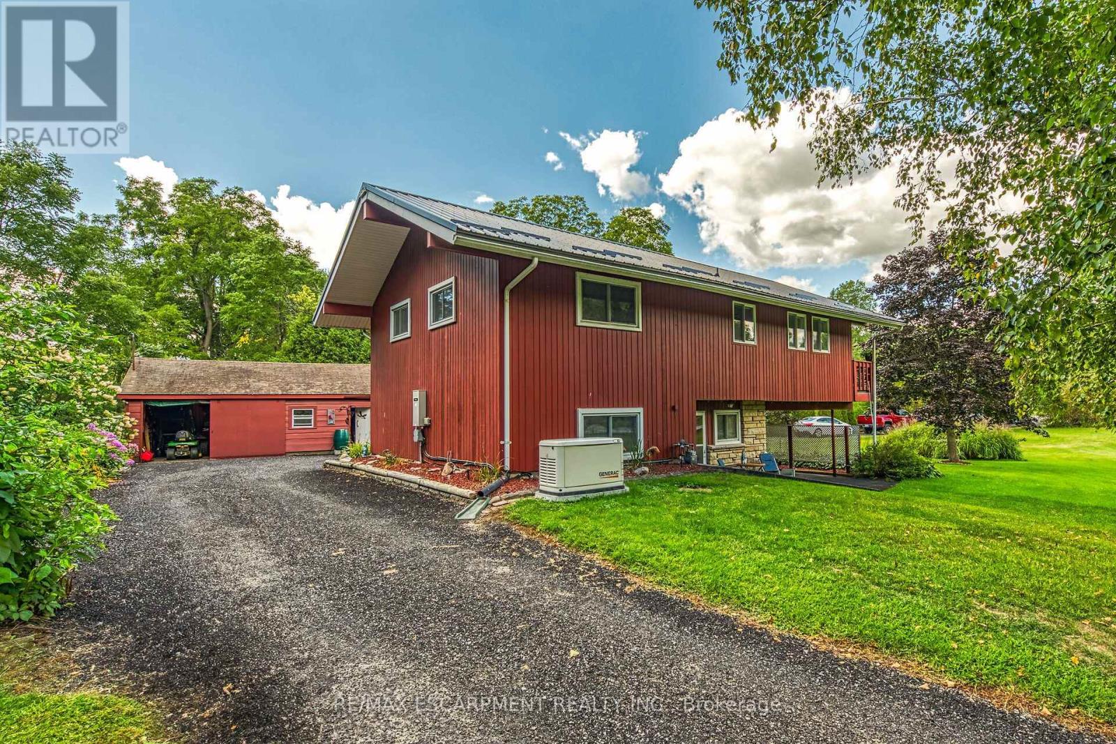 1686 Old Brock Street, Norfolk, Ontario  N0E 1W0 - Photo 5 - X12755762