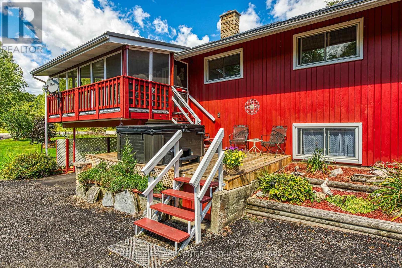 1686 Old Brock Street, Norfolk, Ontario  N0E 1W0 - Photo 6 - X12755762