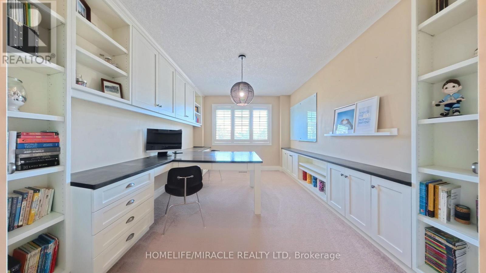 913 Valebrook Court, Kitchener, Ontario  N2A 0E5 - Photo 27 - X13657656