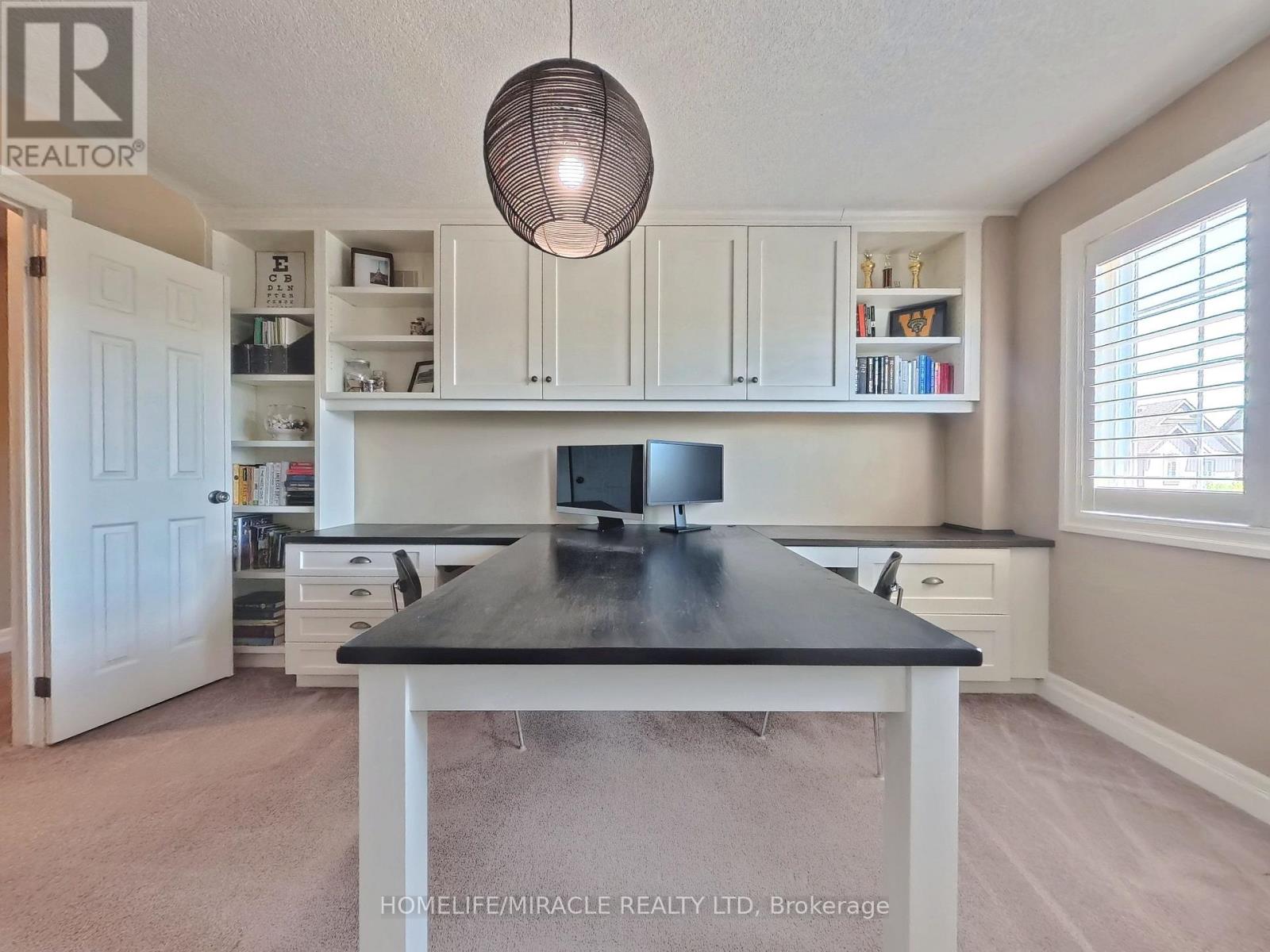 913 Valebrook Court, Kitchener, Ontario  N2A 0E5 - Photo 29 - X13657656
