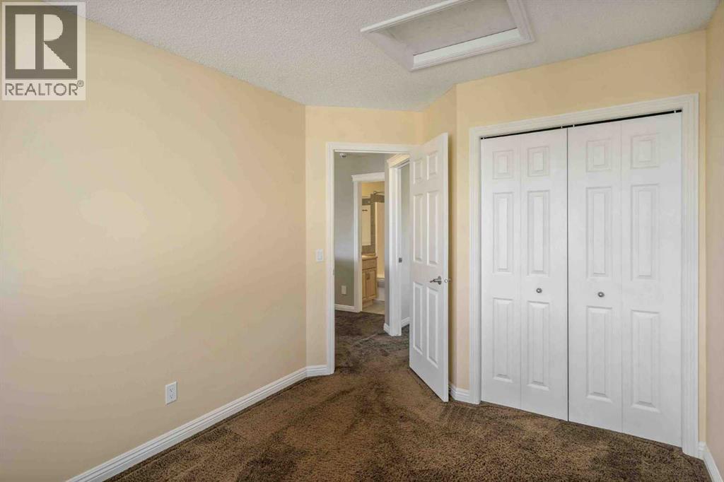 153 Kincora Bay NW, Calgary, Alberta  T3R 1L4 - Photo 20 - A2284623