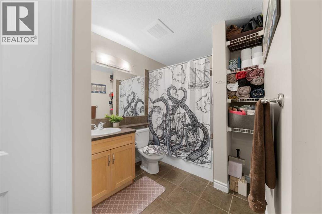 117, 60 Royal Oak Plaza NW, Calgary, Alberta T3G 0A7 - Photo 12 - A2298703