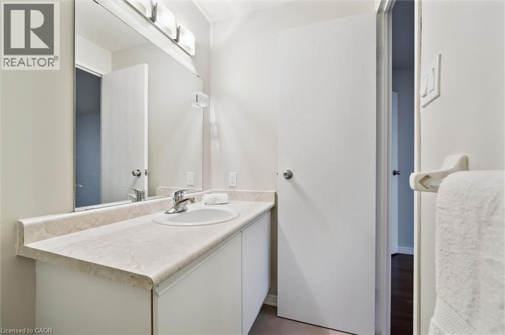 35 Green Valley Drive Unit# 1603, Kitchener, Ontario  N2P 2A5 - Photo 21 - 40842272