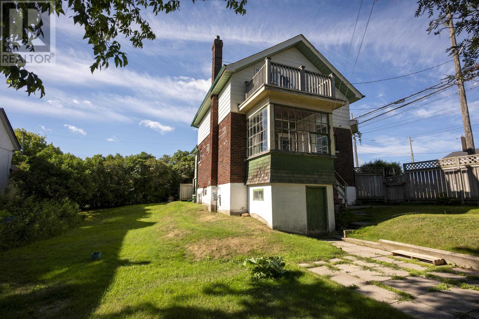 42 Gordon Ave, Thunder Bay, Ontario  P7E 4T2 - Photo 2 - TB2602304