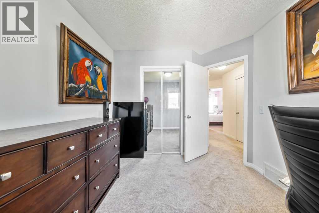 455 Prestwick Circle SE, Calgary, Alberta  T2Z 4P6 - Photo 22 - A2334763