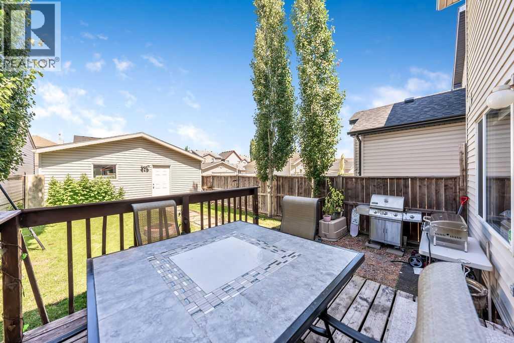 455 Prestwick Circle SE, Calgary, Alberta  T2Z 4P6 - Photo 4 - A2334763