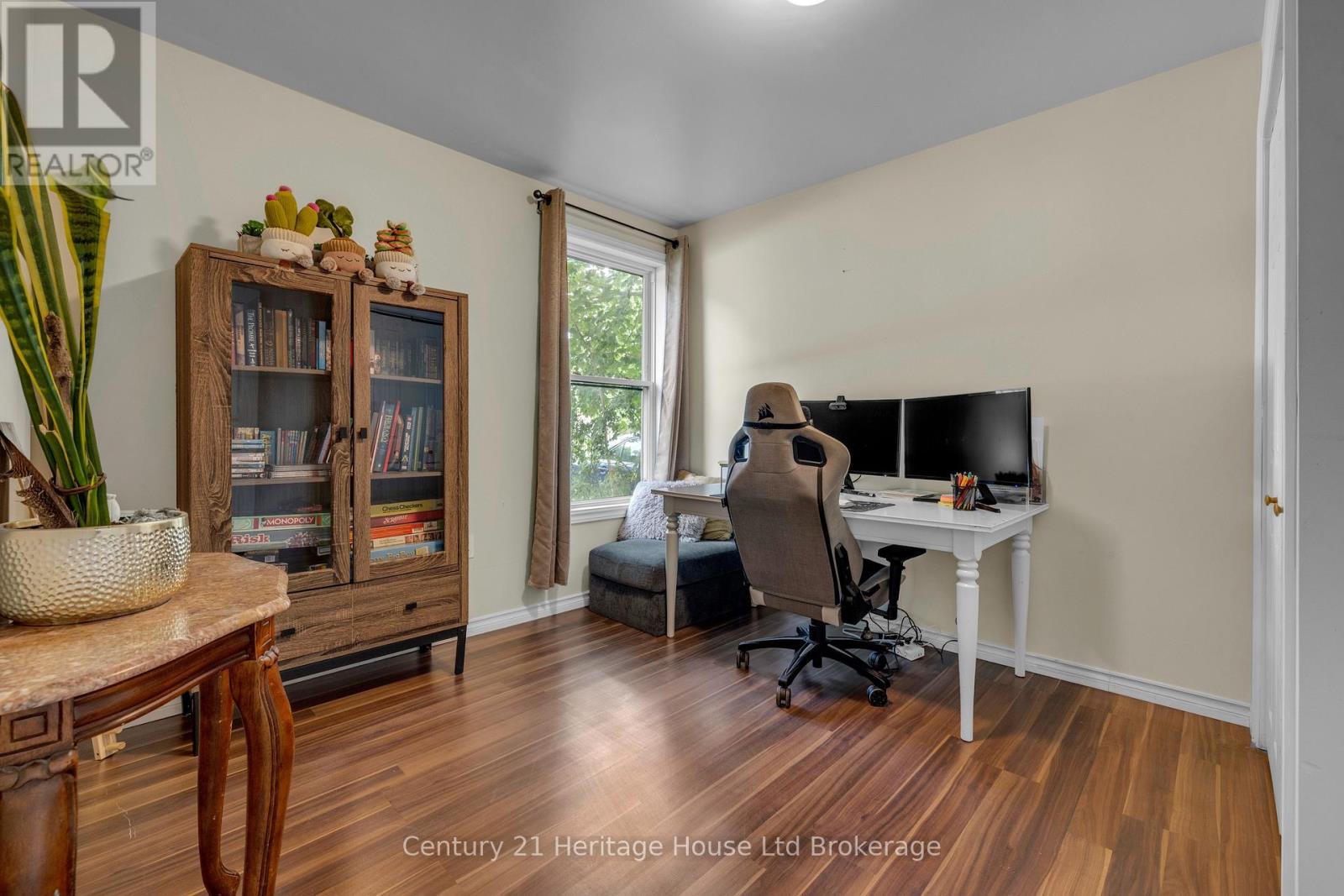 674 Hayball Street, Woodstock, Ontario  N4S 4Z4 - Photo 11 - X13657836