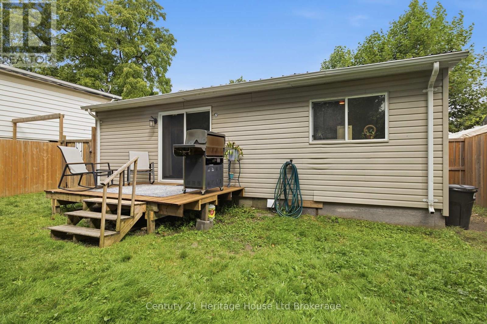 674 Hayball Street, Woodstock, Ontario  N4S 4Z4 - Photo 15 - X13657836