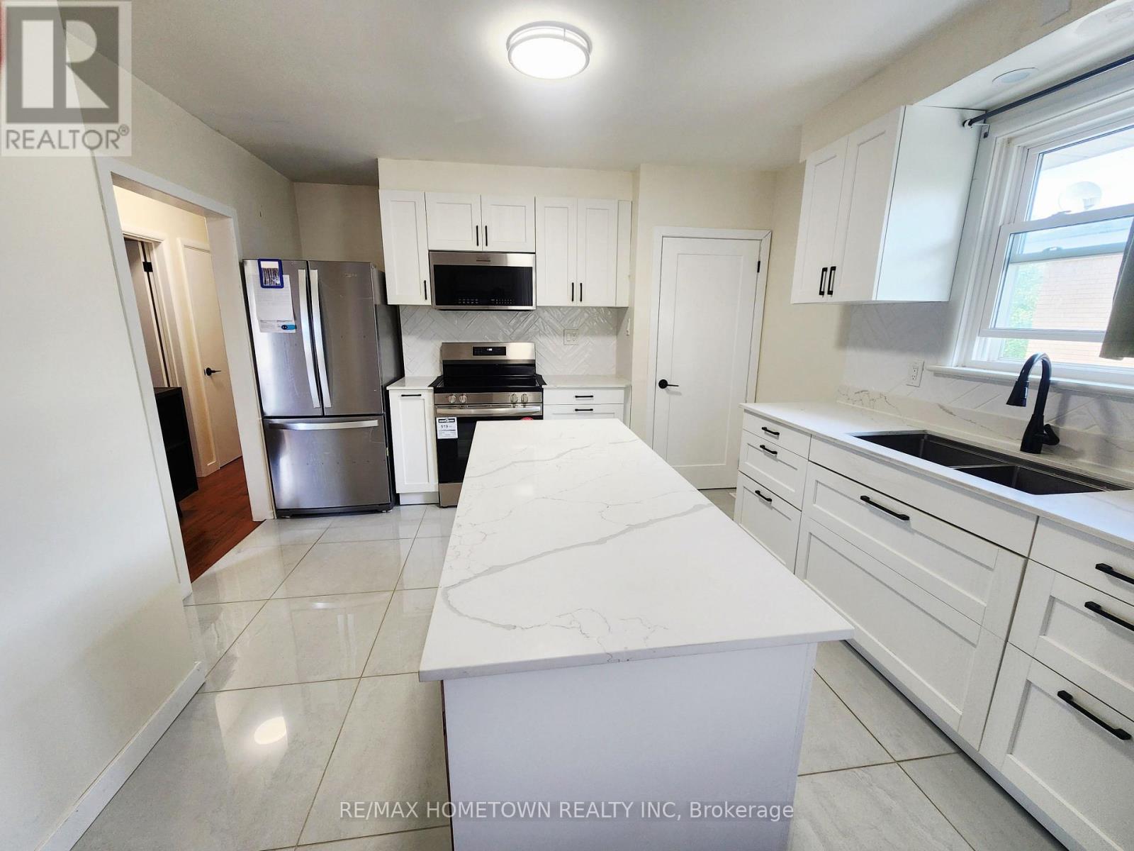 1124 Fourth Street E, Cornwall, Ontario  K6H 2K4 - Photo 8 - X13657782