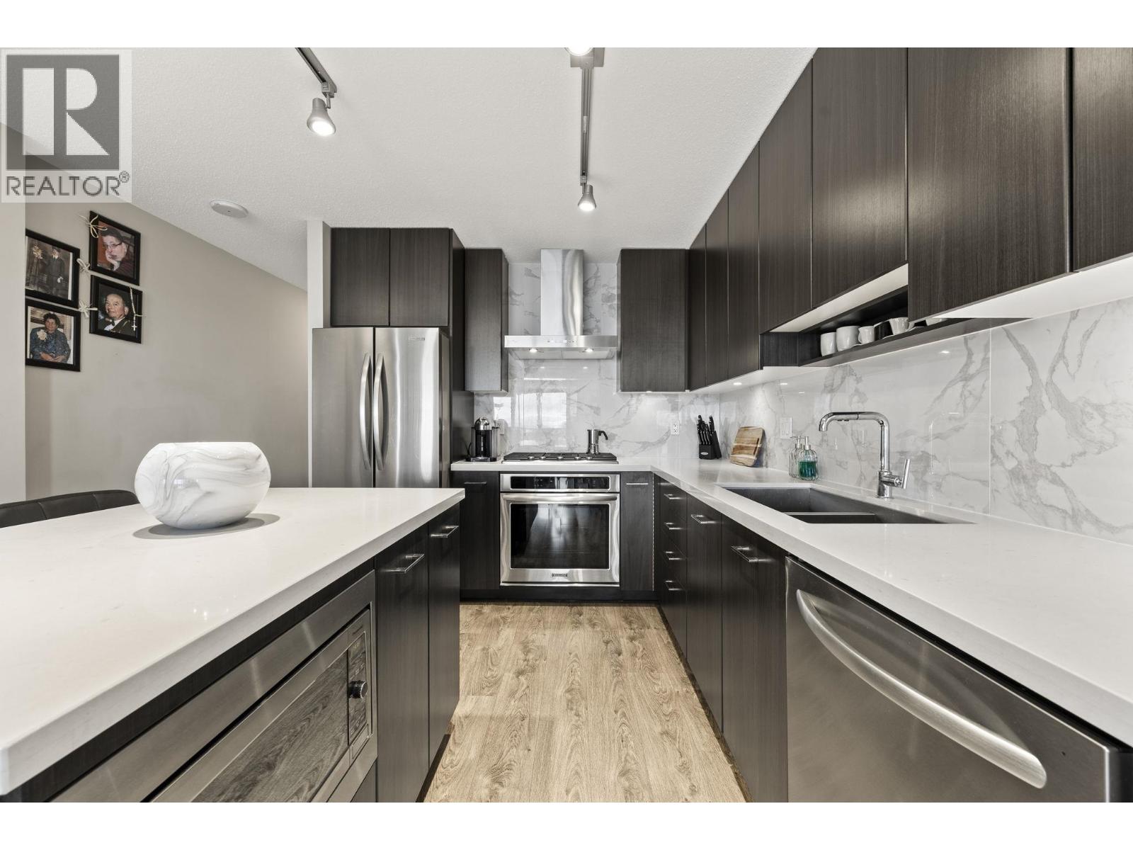 2205 4189 Halifax Street, Burnaby, British Columbia V5C 0H9 - Photo 8 - R3154074