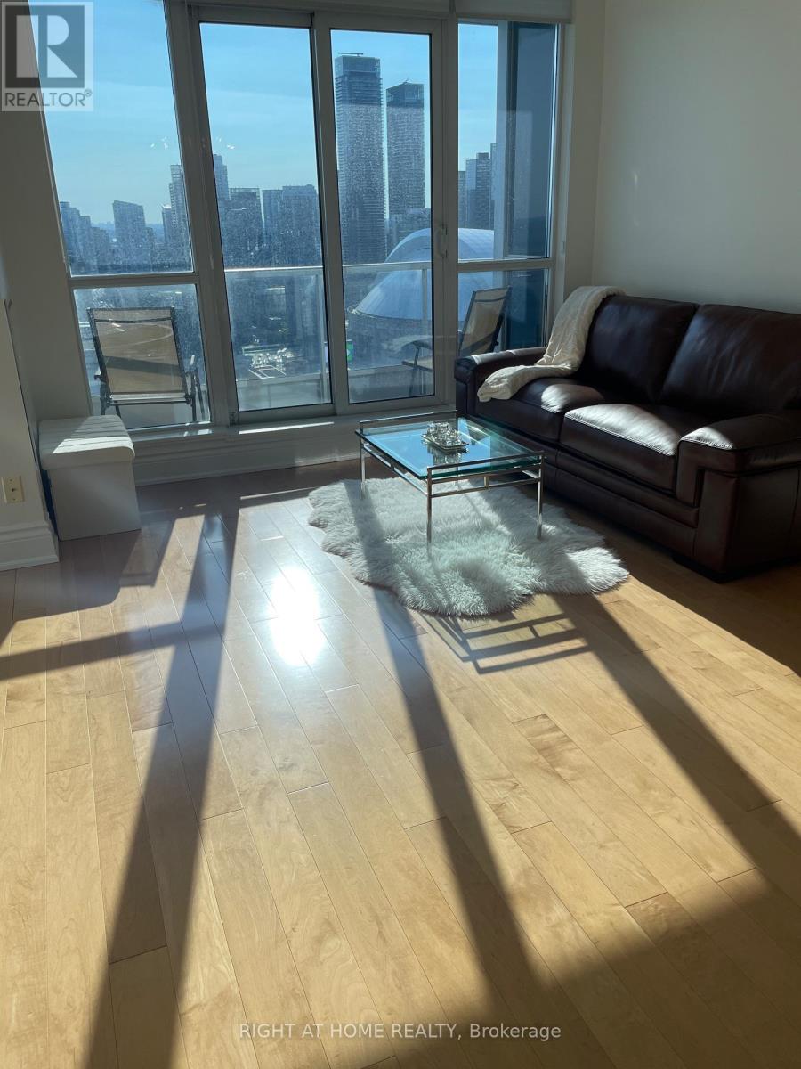 3511 - 208 Queens Quay W, Toronto, Ontario  M5J 2Y5 - Photo 15 - C13642342