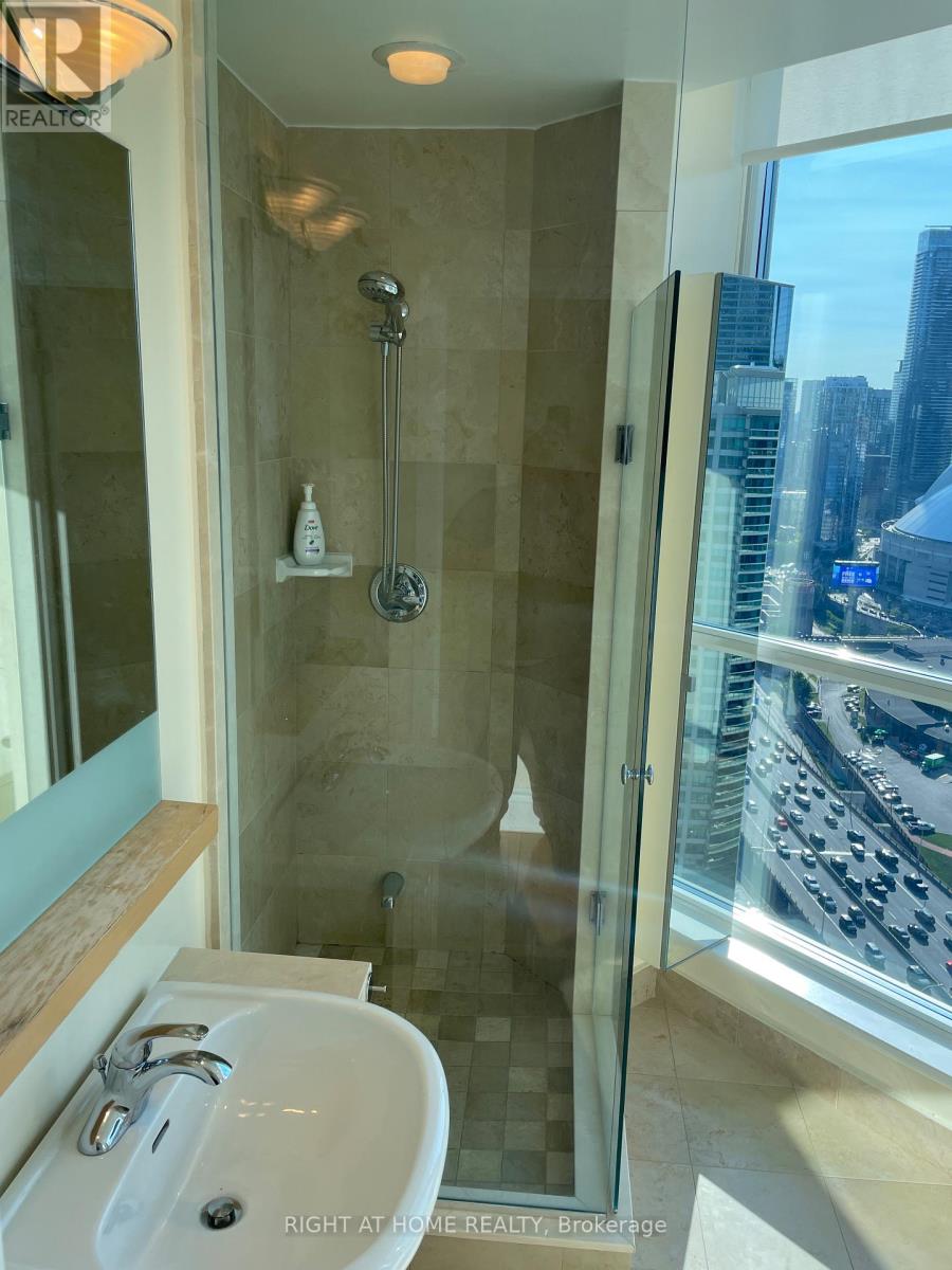 3511 - 208 Queens Quay W, Toronto, Ontario  M5J 2Y5 - Photo 18 - C13642342