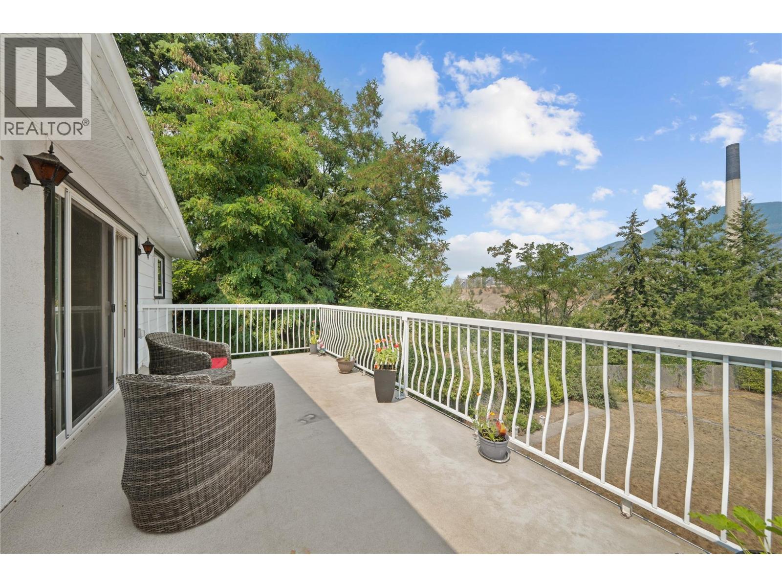 597 Binns Street, Trail, British Columbia  V1R 3L3 - Photo 12 - 10397271