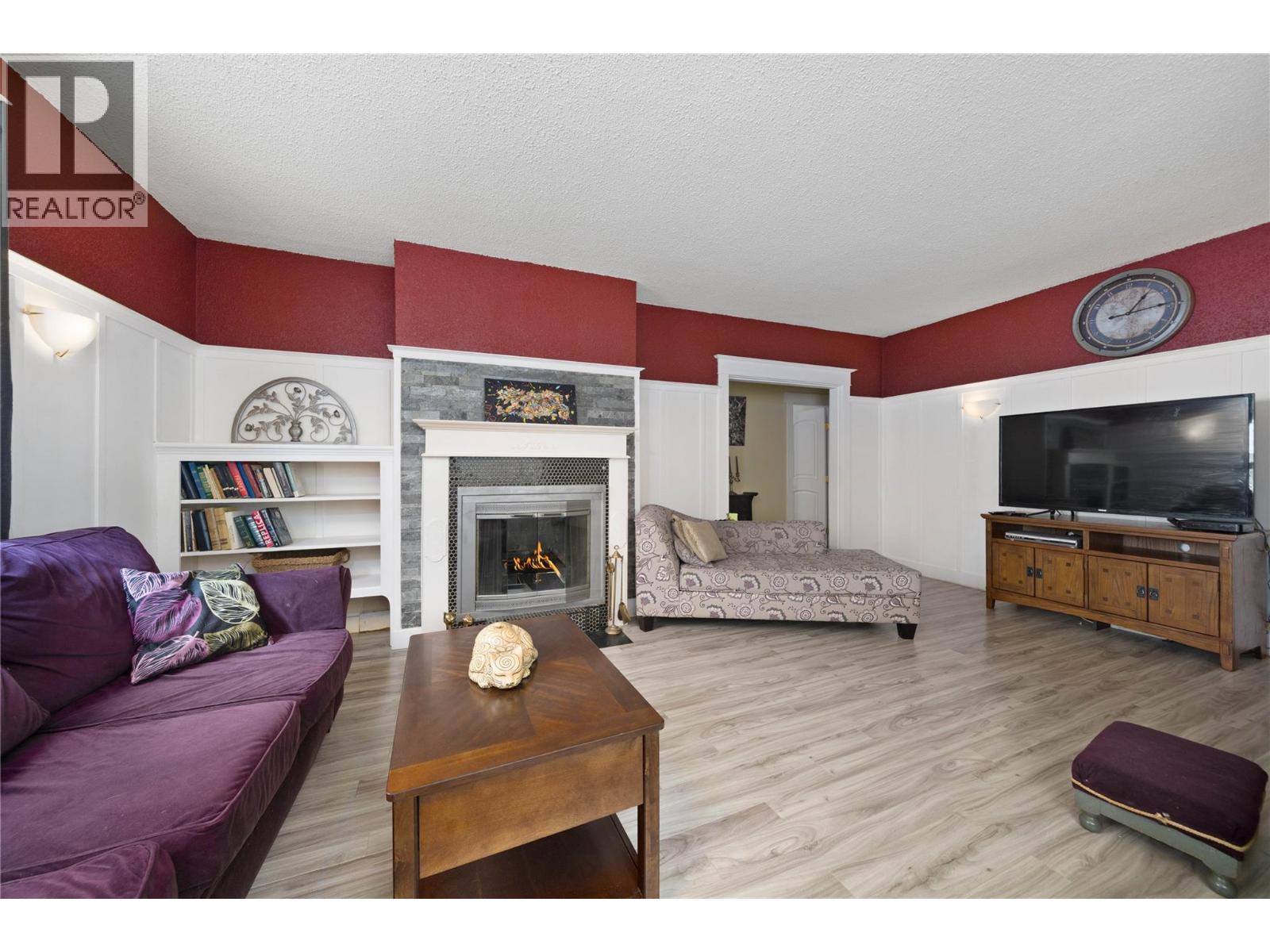 597 Binns Street, Trail, British Columbia  V1R 3L3 - Photo 16 - 10397271