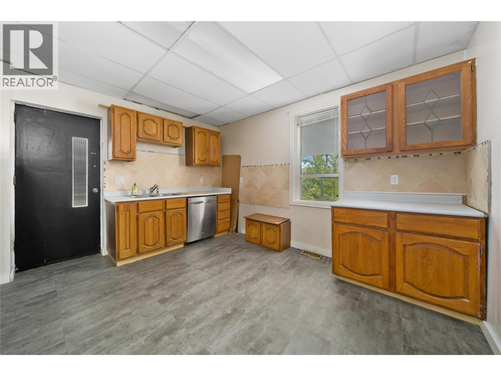 597 Binns Street, Trail, British Columbia  V1R 3L3 - Photo 21 - 10397271