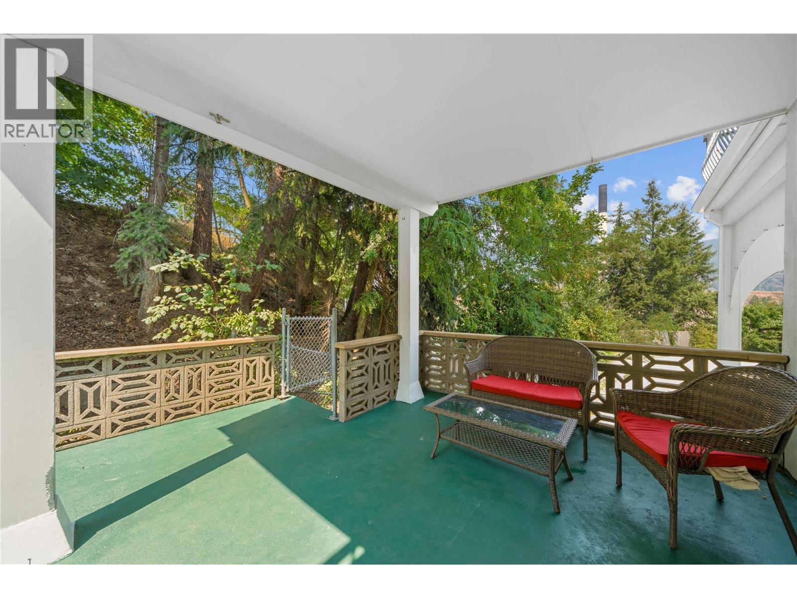 597 Binns Street, Trail, British Columbia  V1R 3L3 - Photo 33 - 10397271