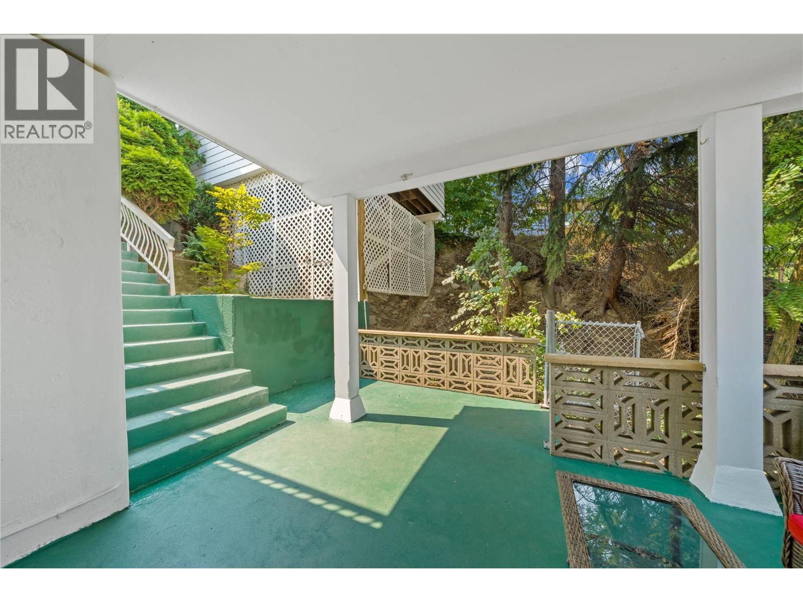 597 Binns Street, Trail, British Columbia  V1R 3L3 - Photo 34 - 10397271