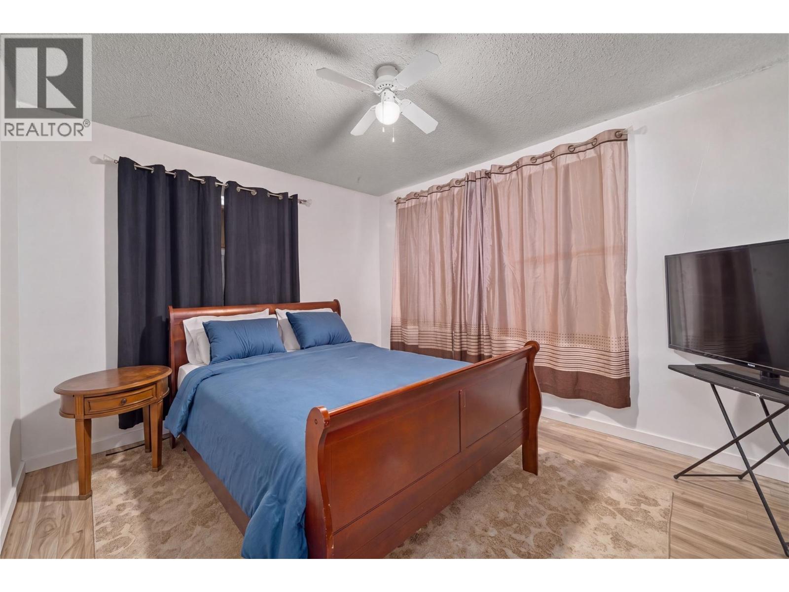 597 Binns Street, Trail, British Columbia  V1R 3L3 - Photo 8 - 10397271