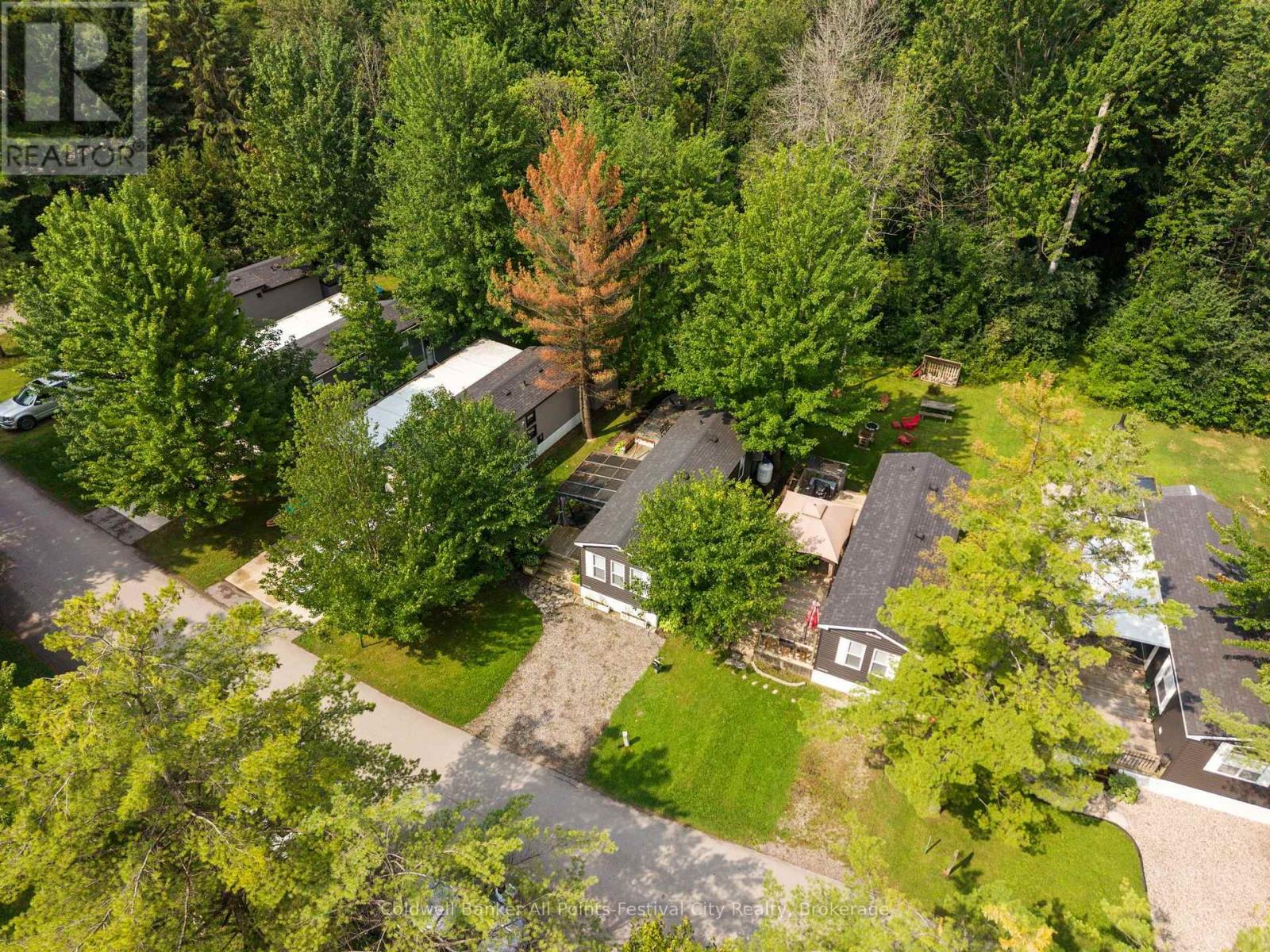 B160 - 13 Southline Avenue, Huron-Kinloss, Ontario  N0G 0E1 - Photo 3 - X13657778