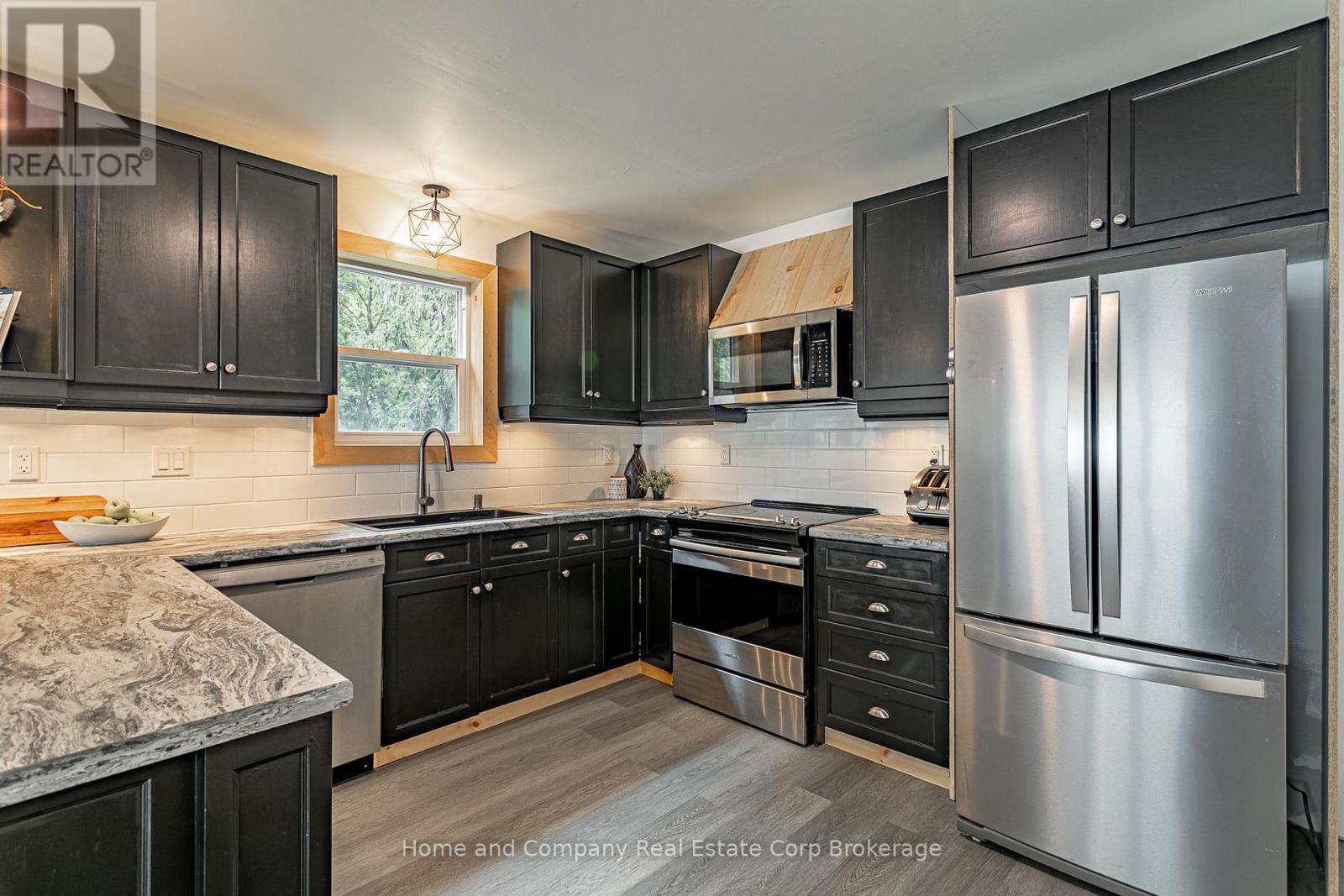 201 John Street, Ingersoll, Ontario  N5C 3G1 - Photo 5 - X13657876
