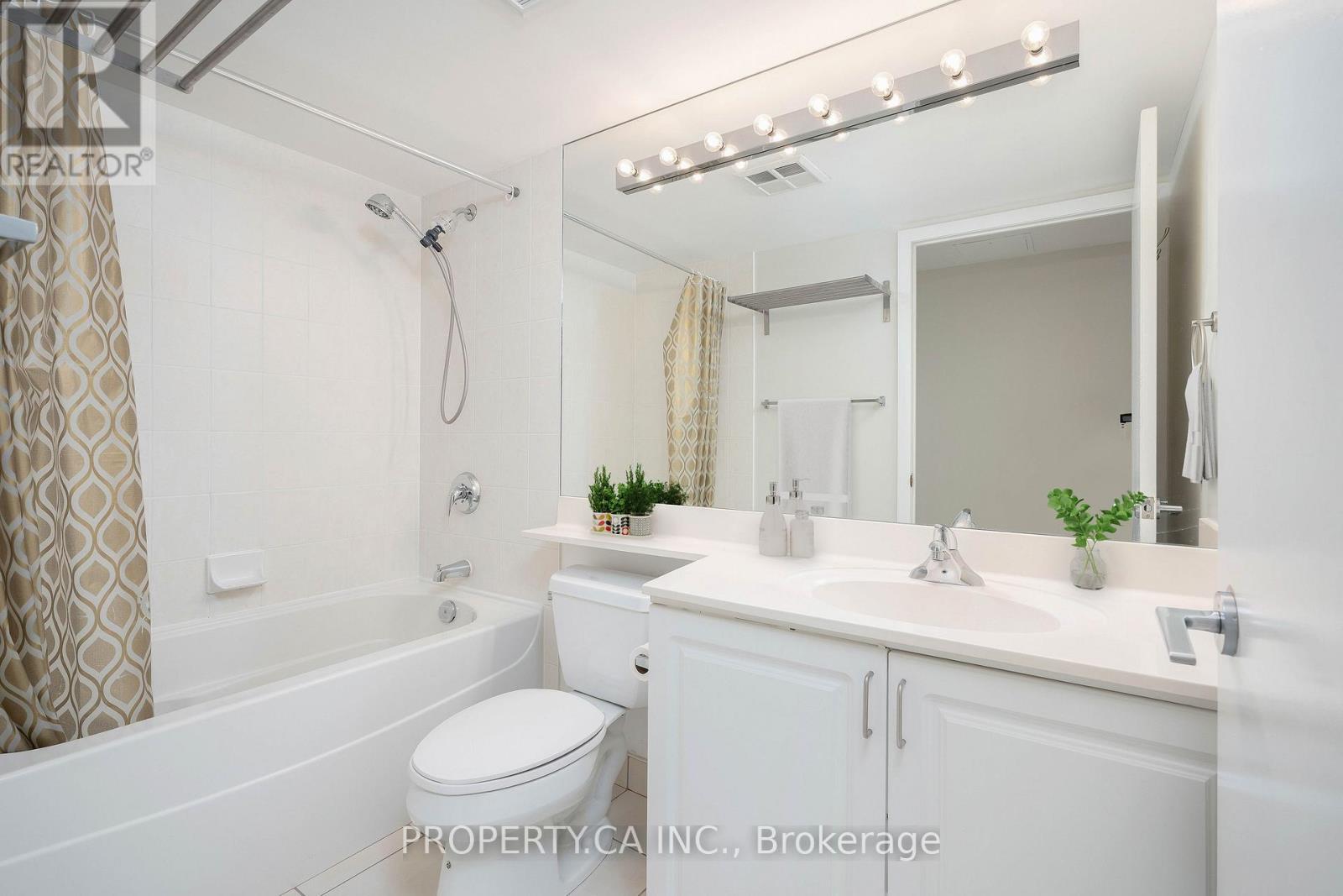 622 - 219 Fort York Boulevard, Toronto, Ontario M5V 1B1 - Photo 8 - C13657812
