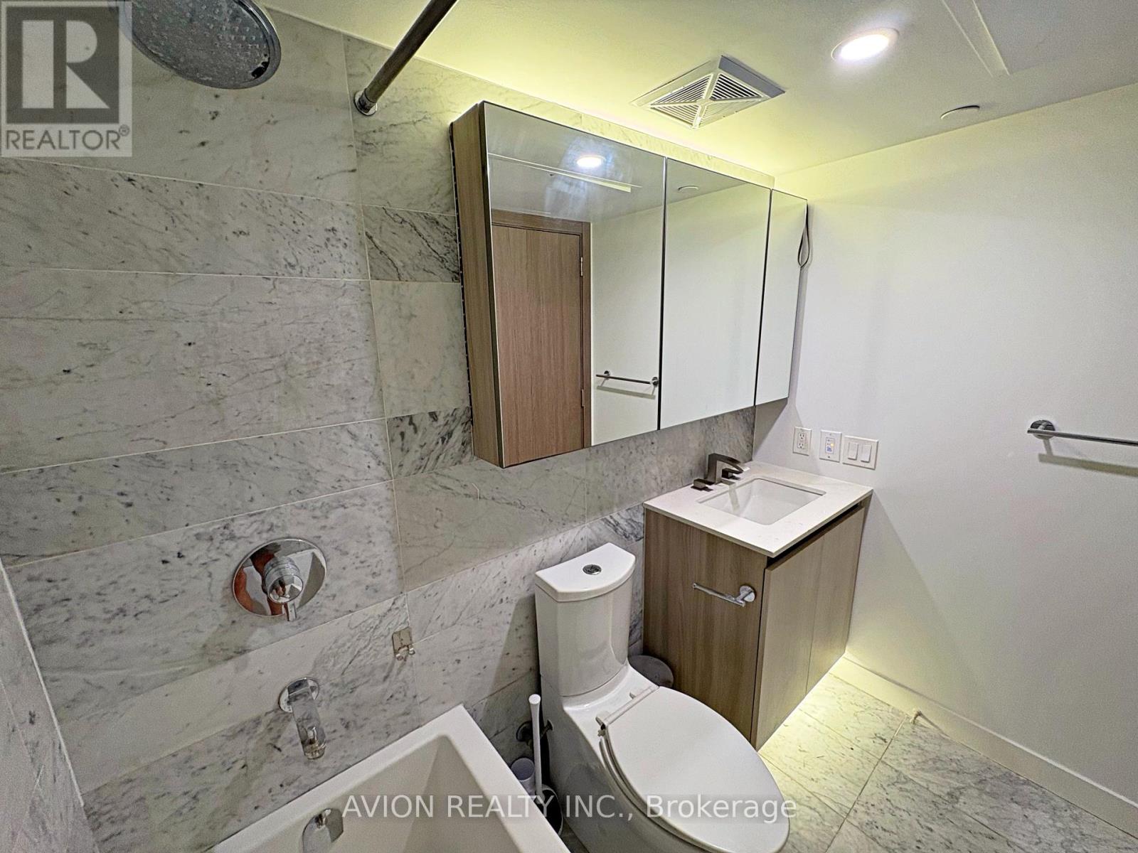 1609 - 19 Bathurst Street, Toronto, Ontario  M6A 2E1 - Photo 13 - C13657814
