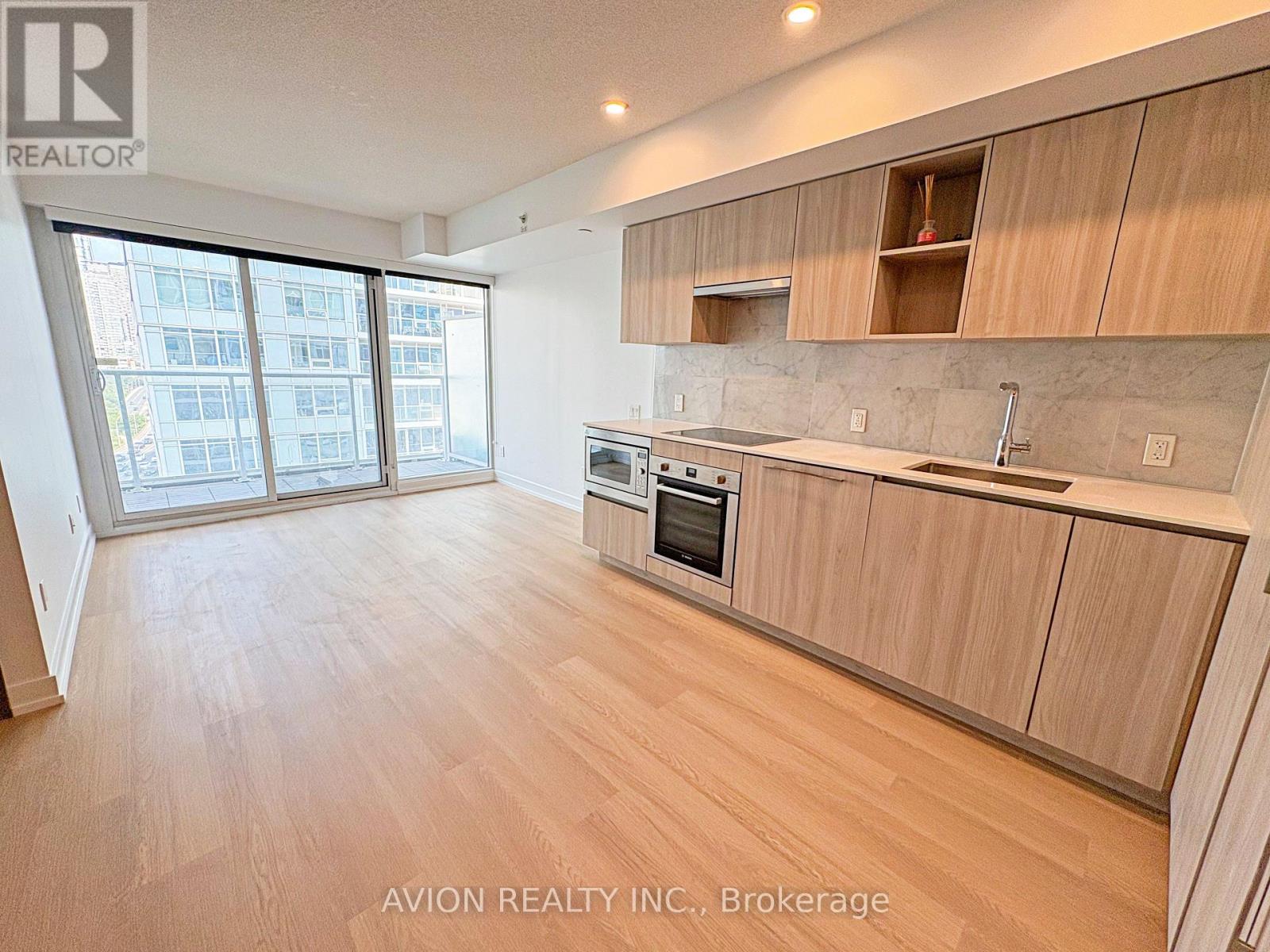 1609 - 19 Bathurst Street, Toronto, Ontario  M6A 2E1 - Photo 7 - C13657814