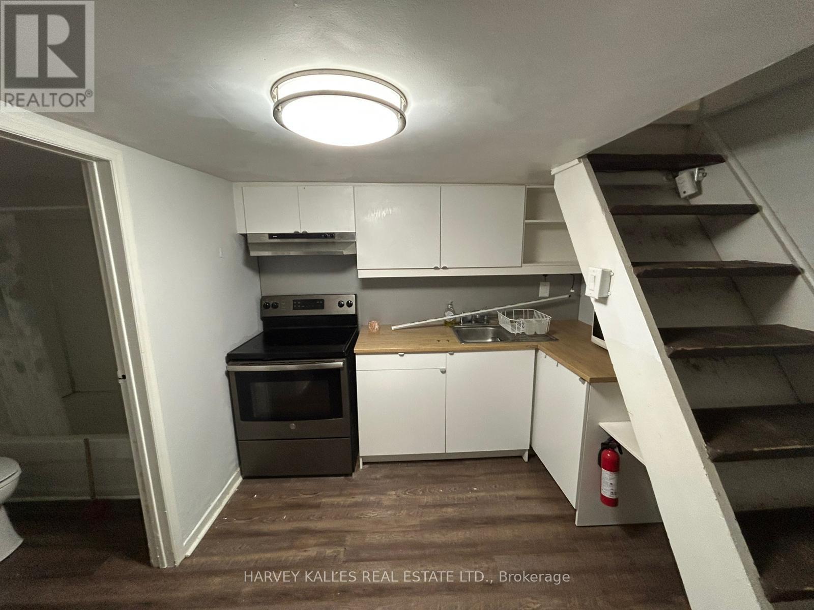 3 - 1098 Bathurst Street, Toronto, Ontario  M5R 3G9 - Photo 5 - C13657870