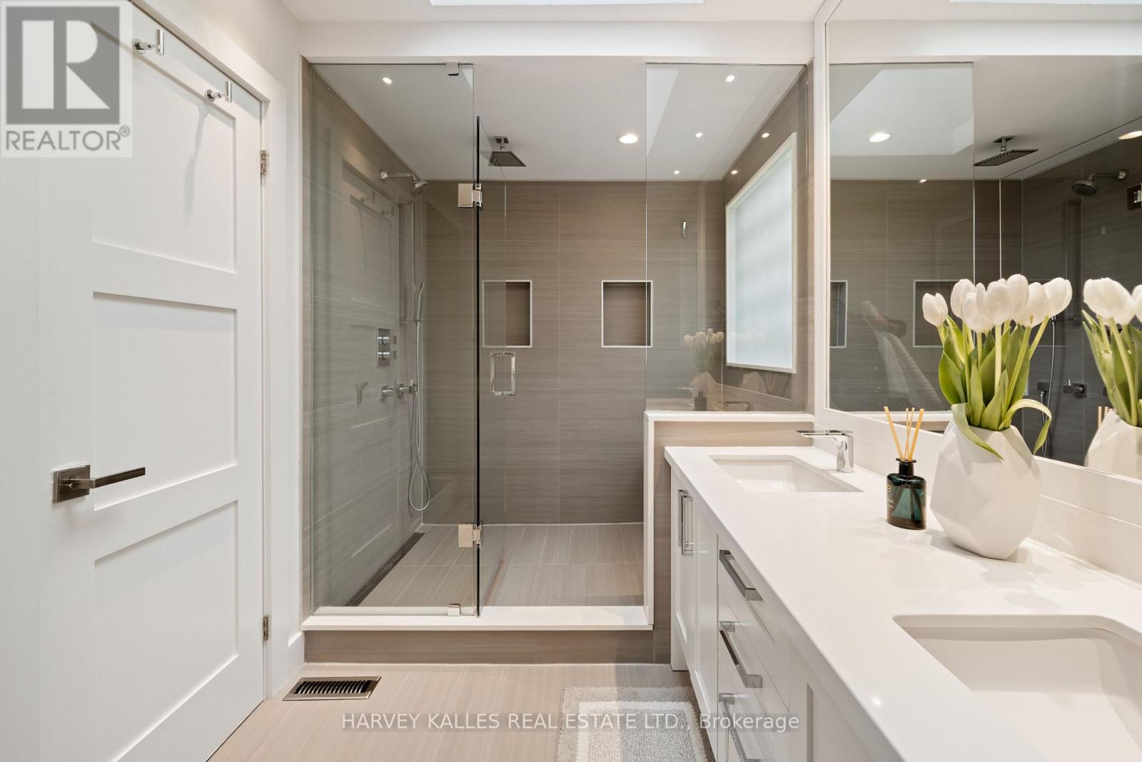 434 Bedford Park Avenue, Toronto, Ontario  M5M 1K1 - Photo 26 - C13657892