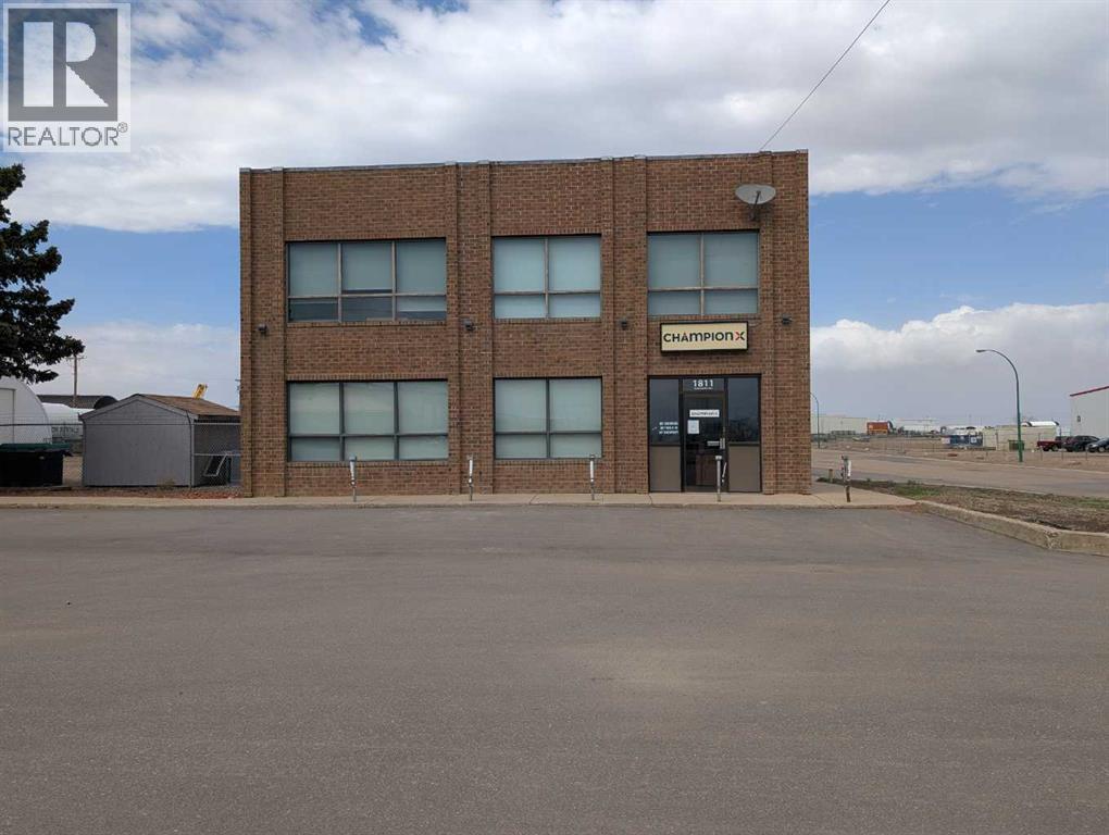 1811 Broadway Avenue E, redcliff, Alberta