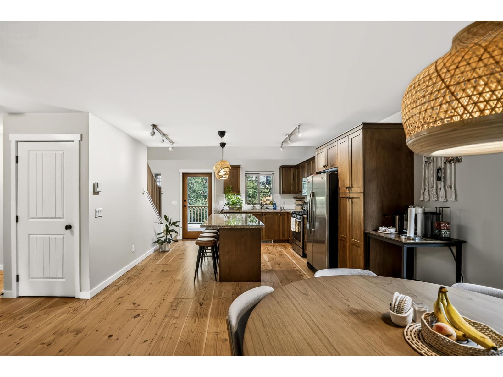1812 Ravenwood Trail, Cultus Lake South, Lindell Beach, British Columbia  V2R 0E1 - Photo 6 - R3153415