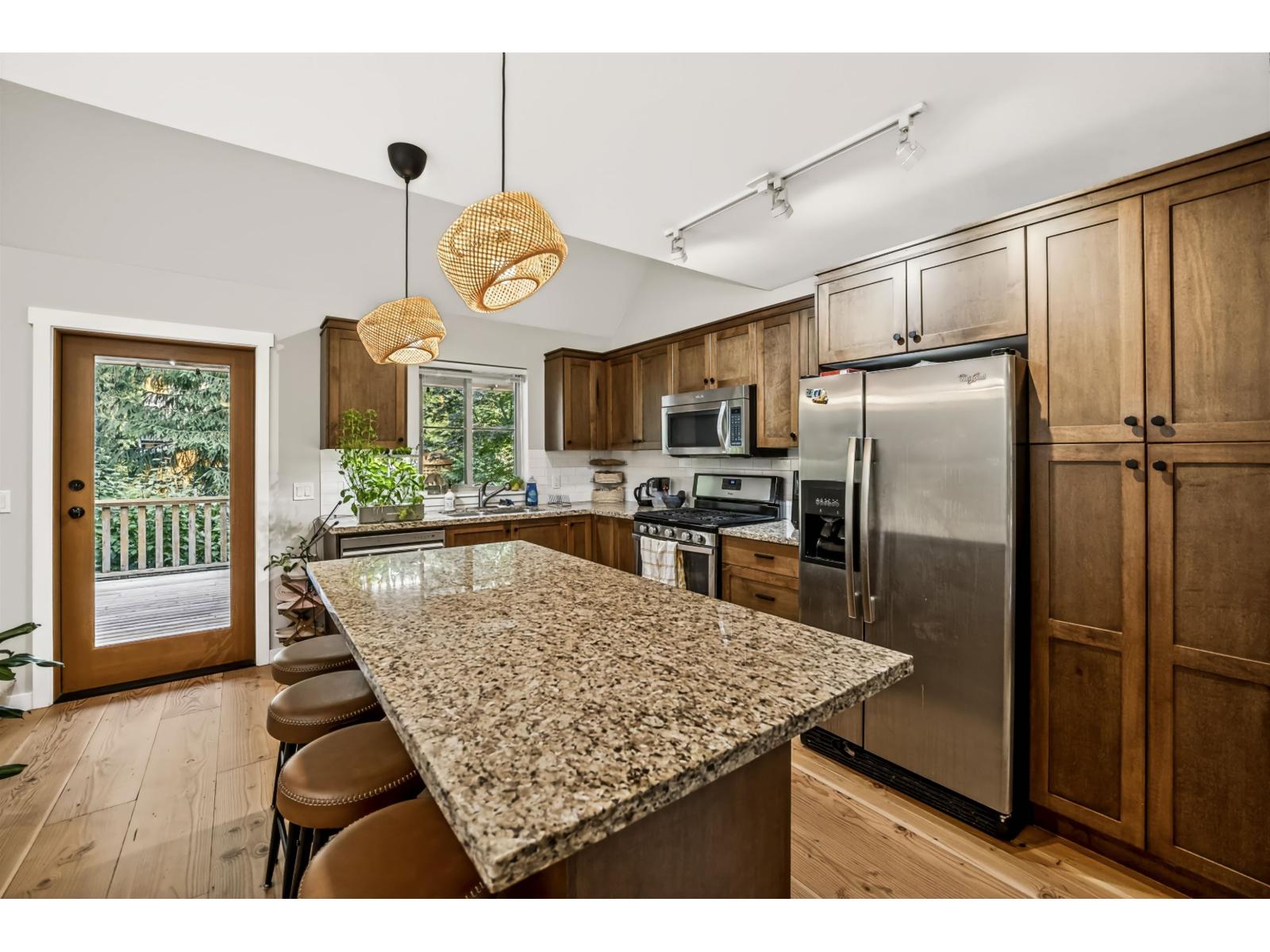 1812 Ravenwood Trail, Cultus Lake South, Lindell Beach, British Columbia  V2R 0E1 - Photo 7 - R3153415
