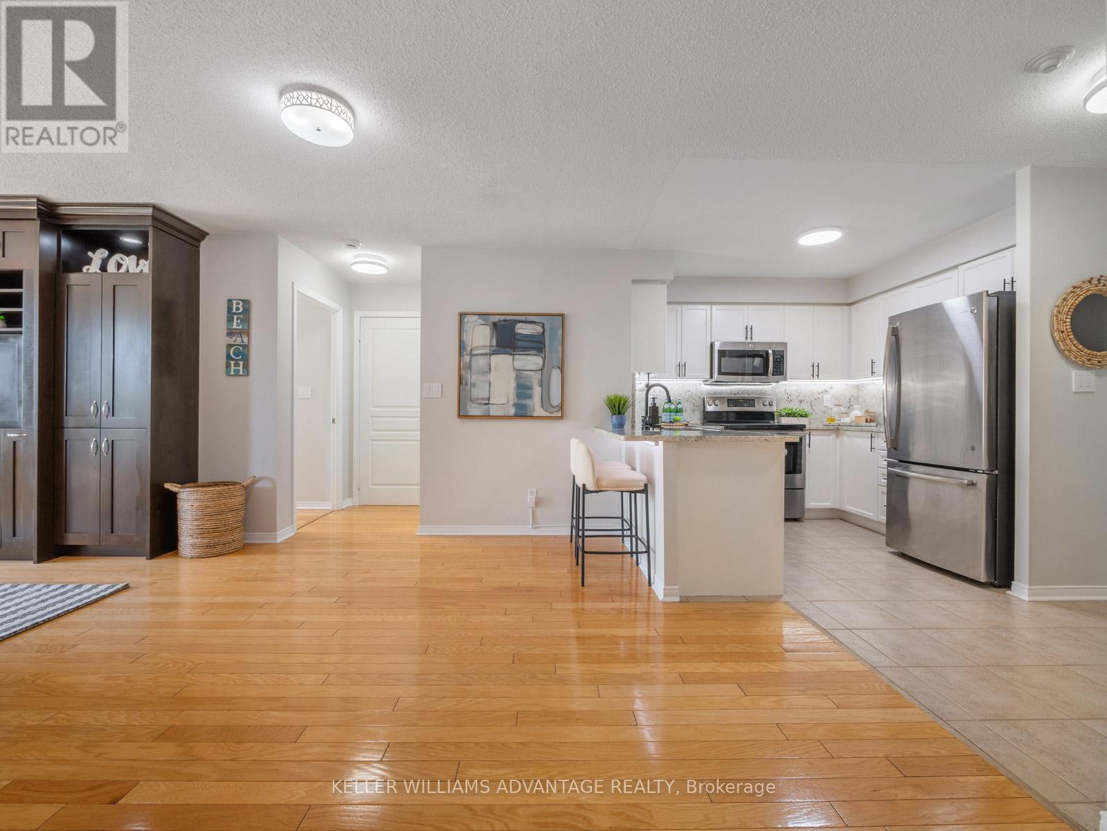 424 - 1733 Queen Street E, Toronto, Ontario  M4L 6S9 - Photo 12 - E13657868