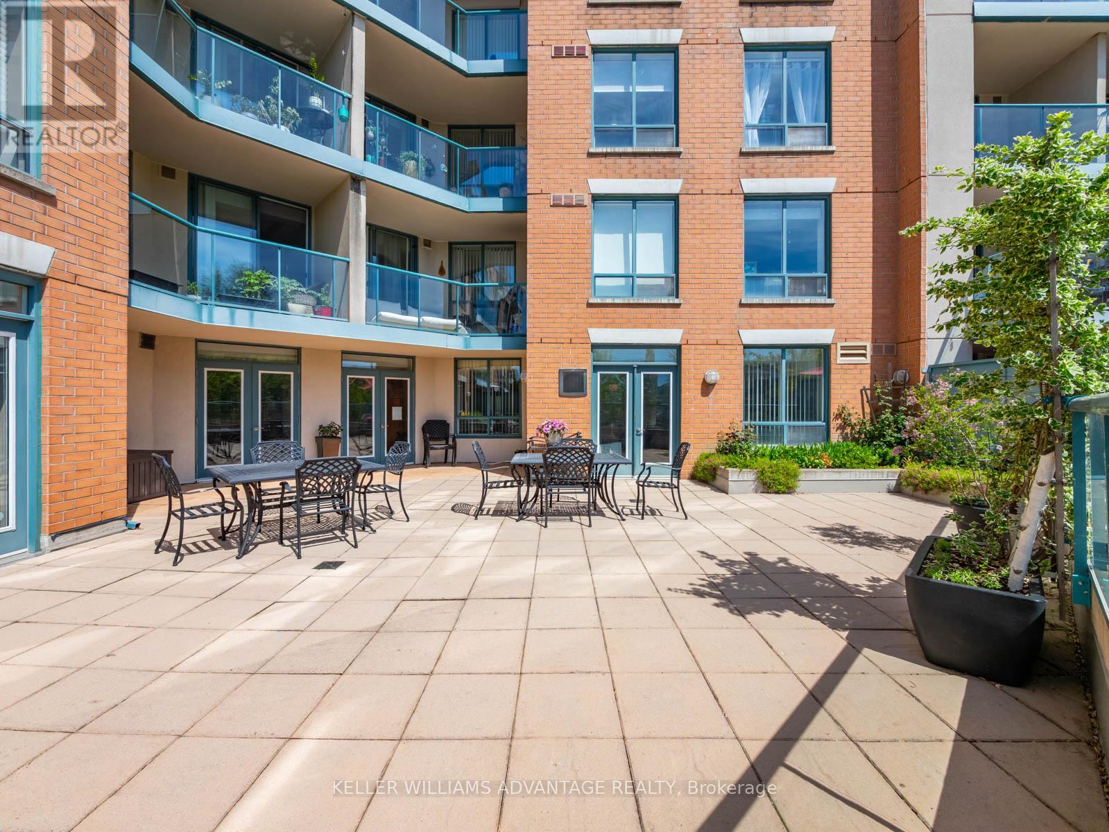 424 - 1733 Queen Street E, Toronto, Ontario  M4L 6S9 - Photo 31 - E13657868